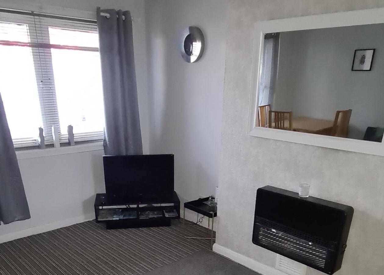 Beautiful 2-Bed Apartment In Campbeltown Εξωτερικό φωτογραφία